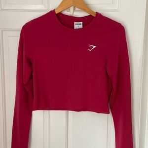 GymShark magenta crop workout top